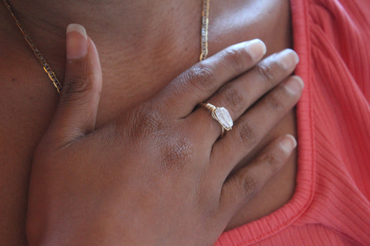 FLOAT ON - RAINBOW MOONSTONE RING